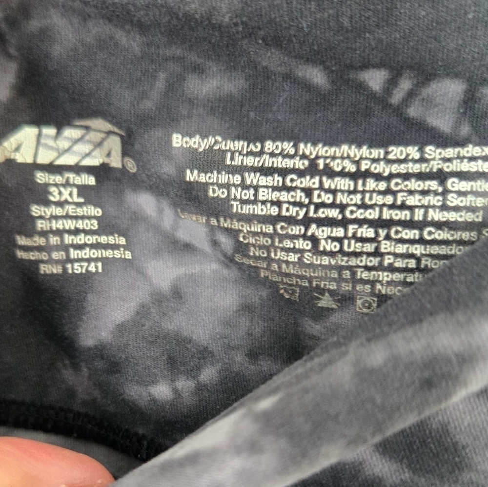Avia Black and Gray Leggings Size 3x - Picture 2 of 3